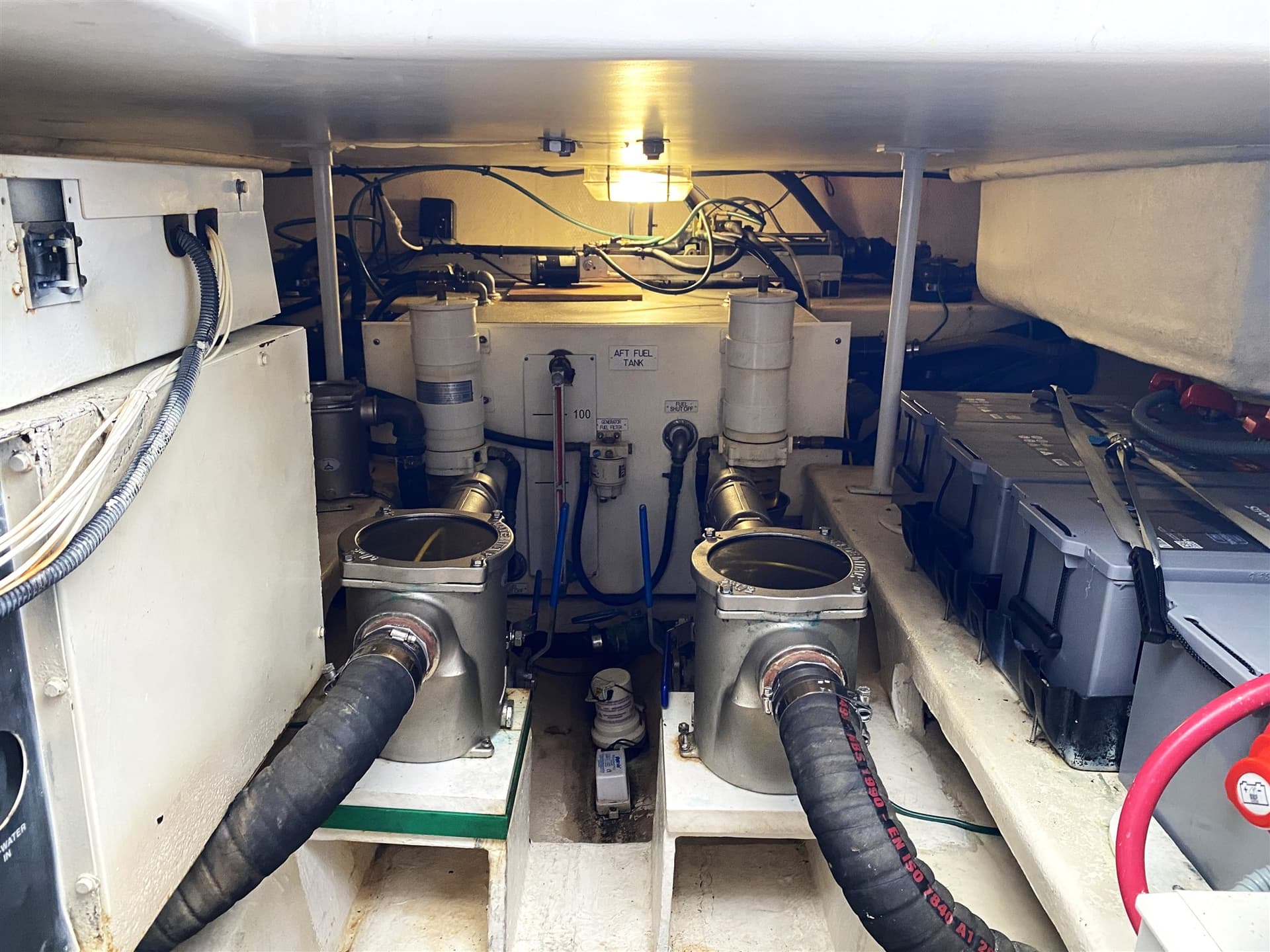 Luhrs 41 OPEN usato - foto hero 19