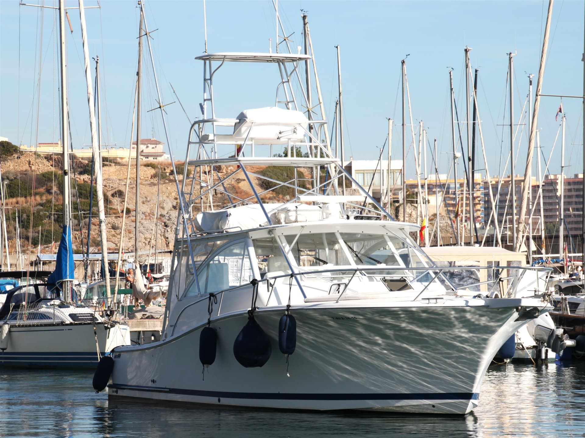 Luhrs 41 Open - Deck View Luhrs 41 Open - Deck View