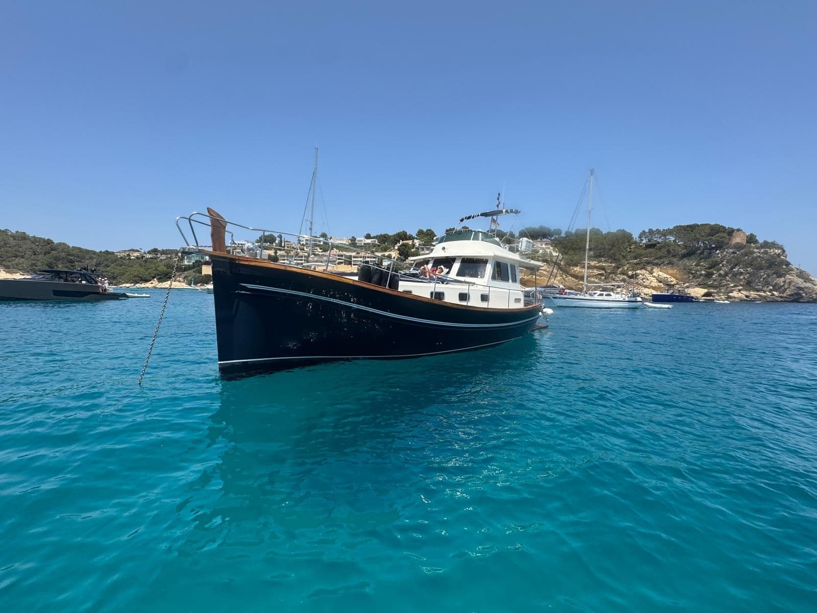 Menorquin 160 Yacht - Detail View 1 Menorquin 160 Yacht - Detail View 1