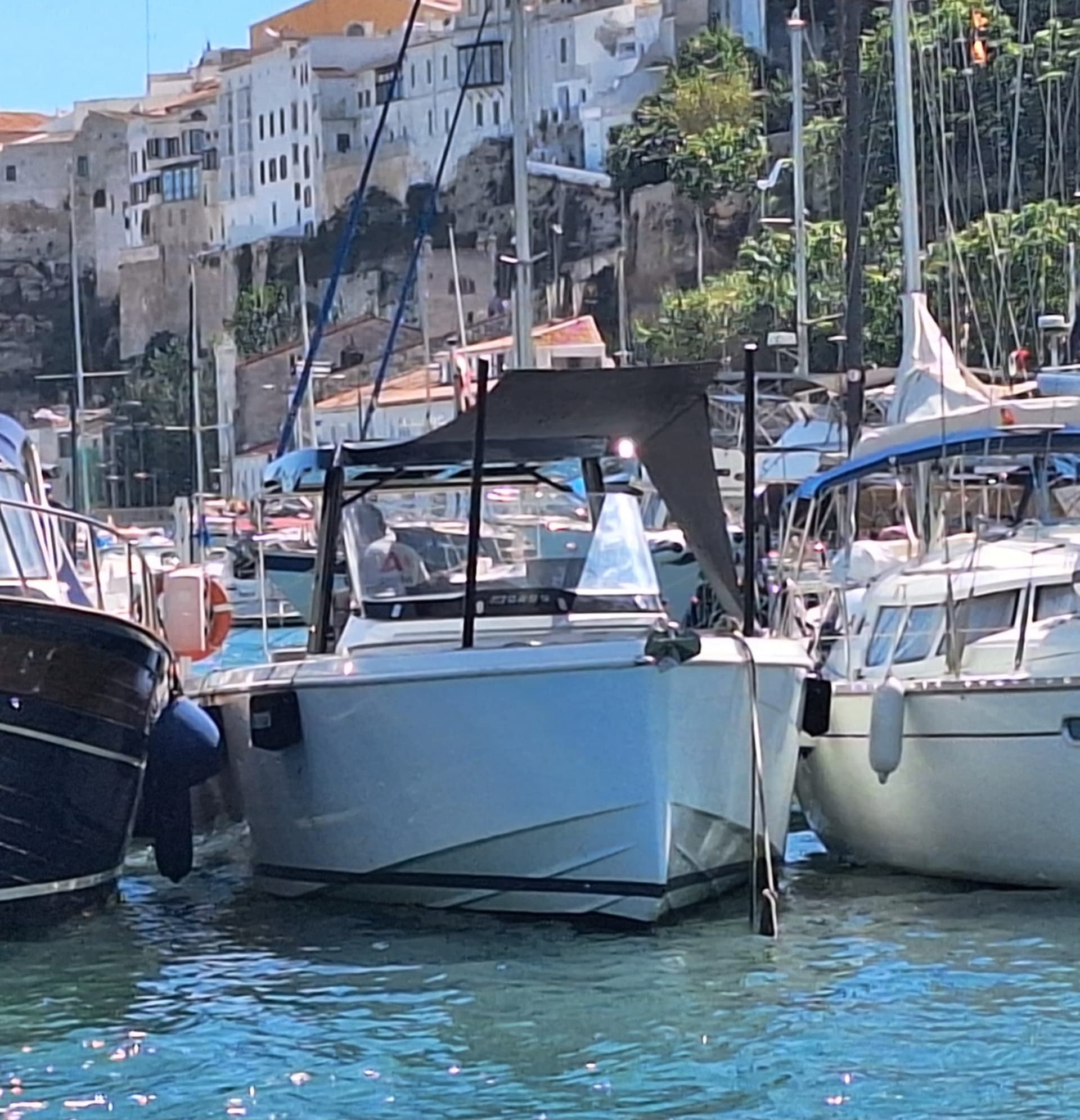 Fjord 38 Open - Detail View 1 Fjord 38 Open - Detail View 1