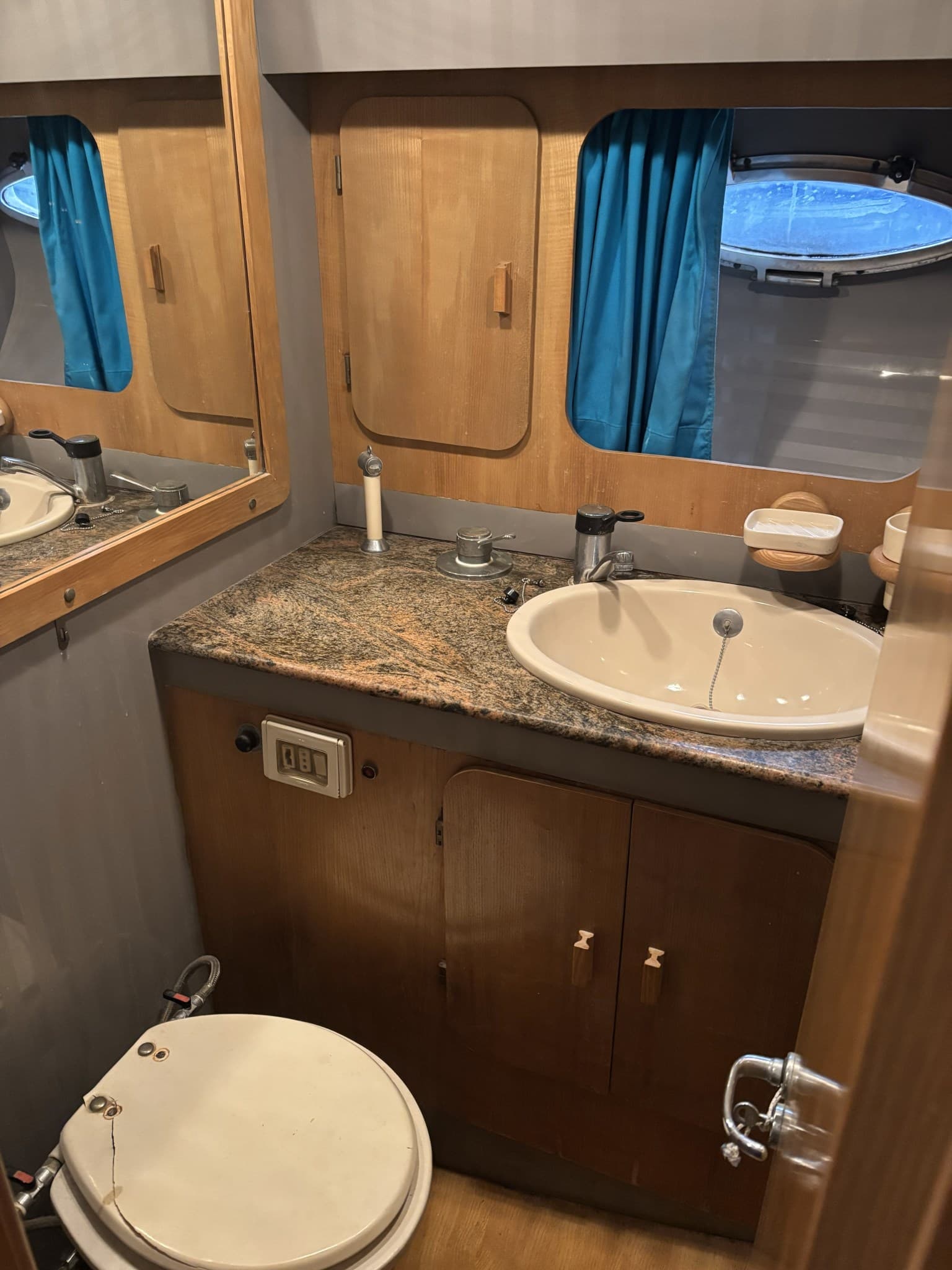 Piantoni HURRICANE 35 FLY usato - foto hero 7