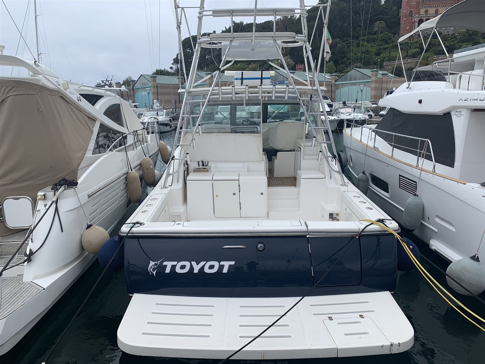 Tiara Yachts 4200 Open - Main View Tiara Yachts 4200 Open - Main View