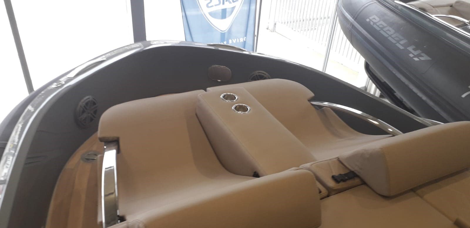 SACS Rebel 40 - Deck View SACS Rebel 40 - Deck View