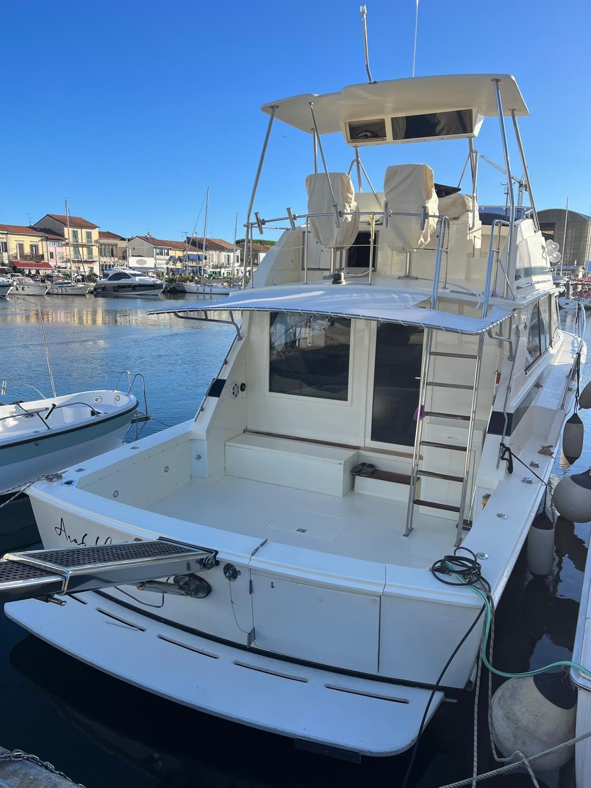 Bertram Yacht 46.6 Convertible usato - dettaglio 1