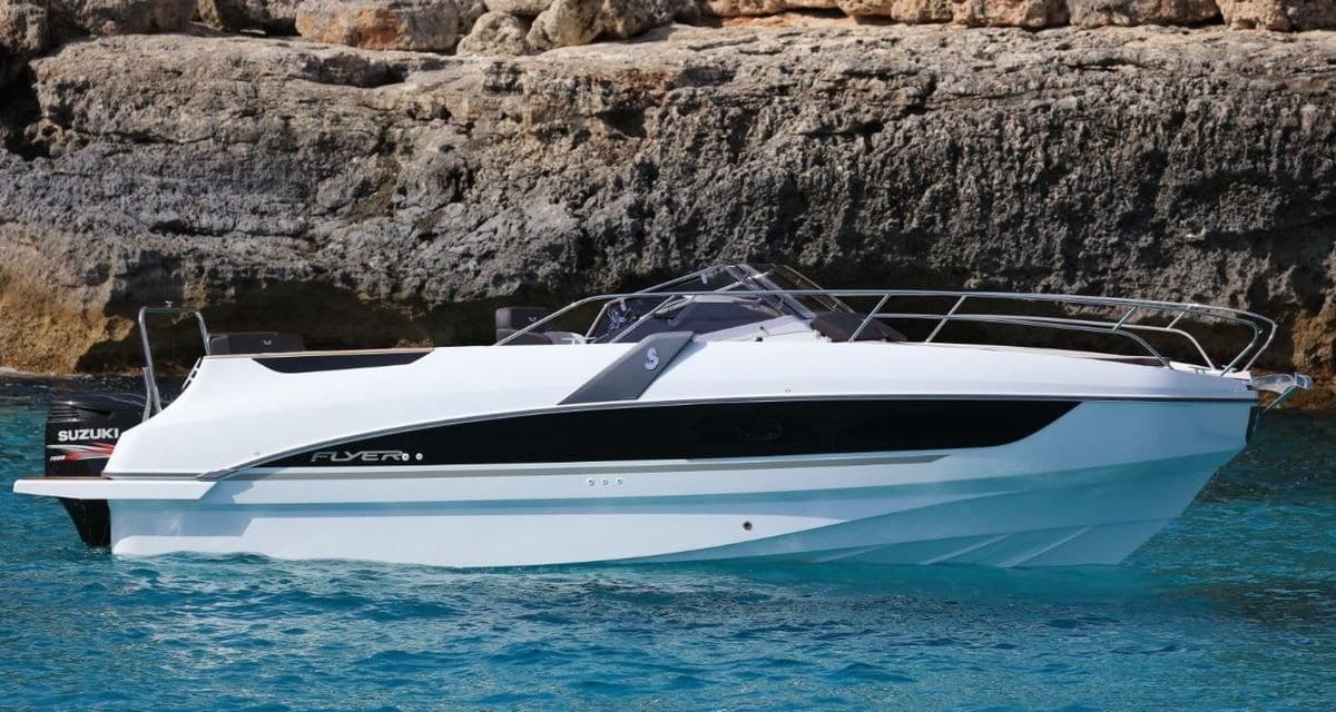 Beneteau Flyer 8.8 Sundeck - Detail View 1 Beneteau Flyer 8.8 Sundeck - Detail View 1