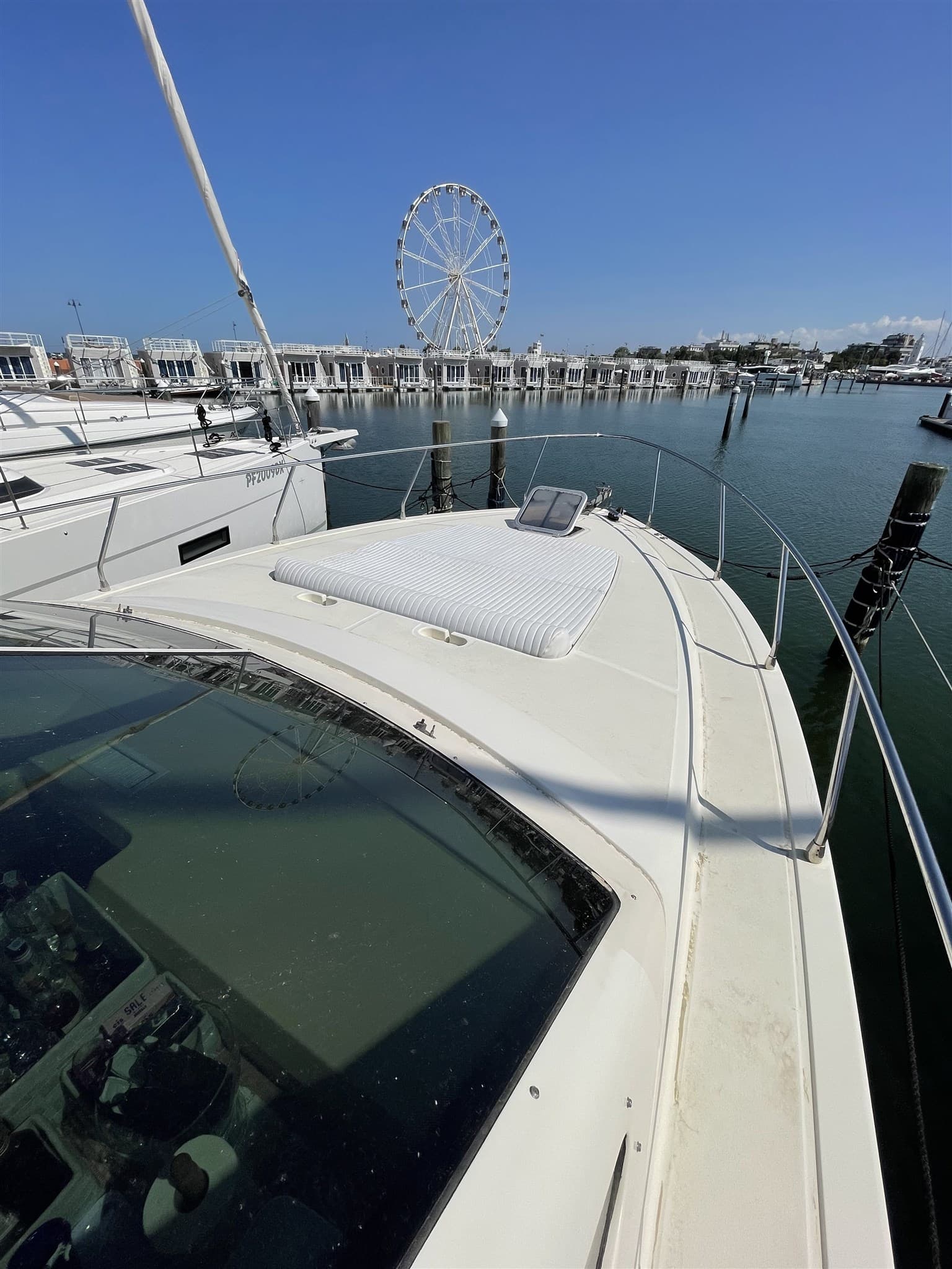 Carnevali 42 Fly used - detail 3