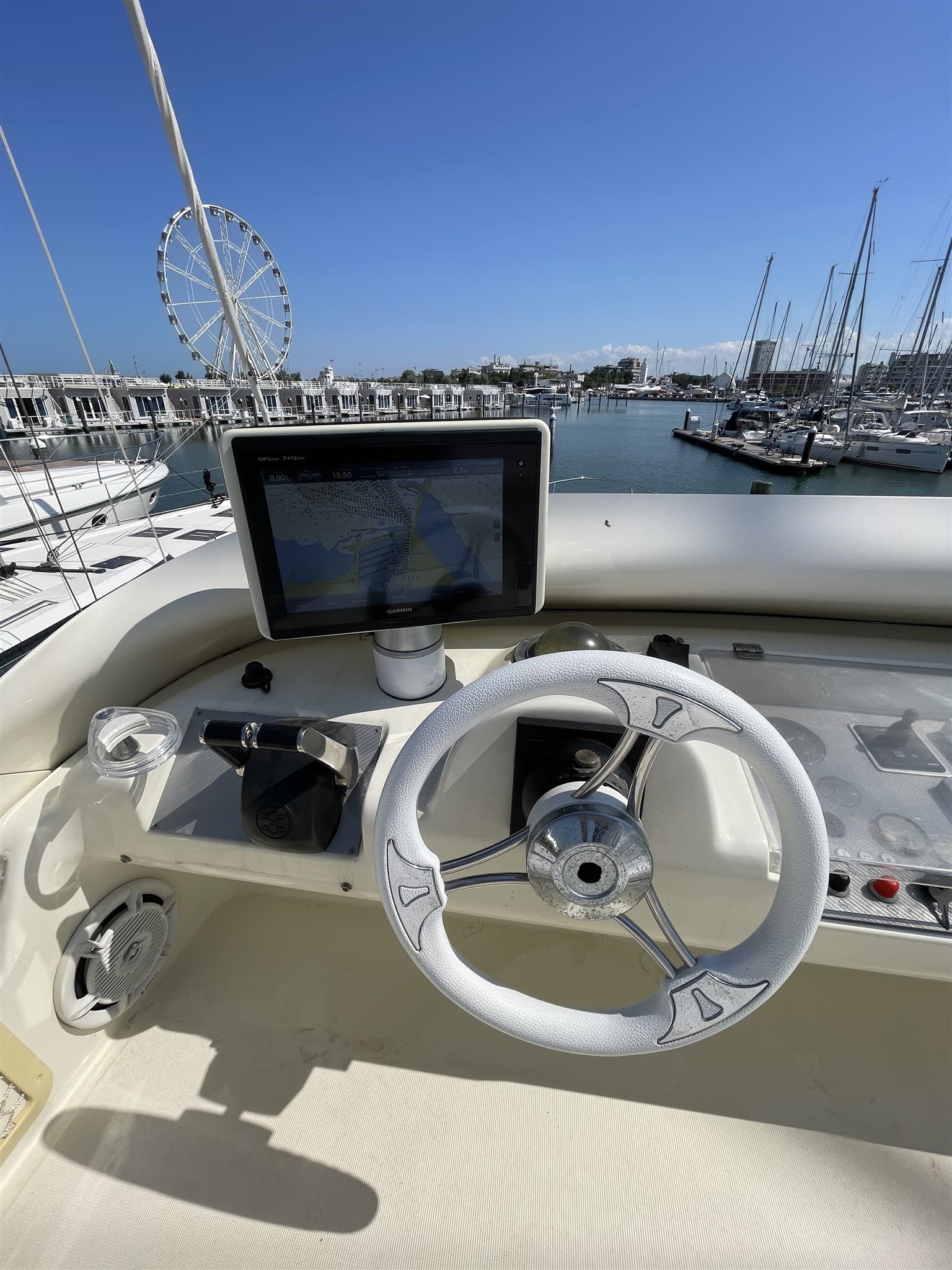 Carnevali 42 Fly used - detail 2