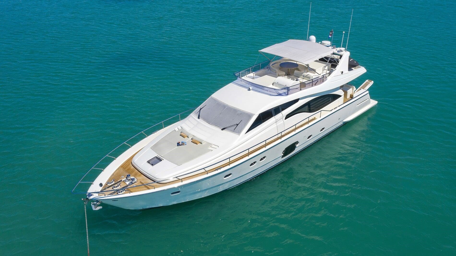 Ferretti Yachts 681 usato - dettaglio 1