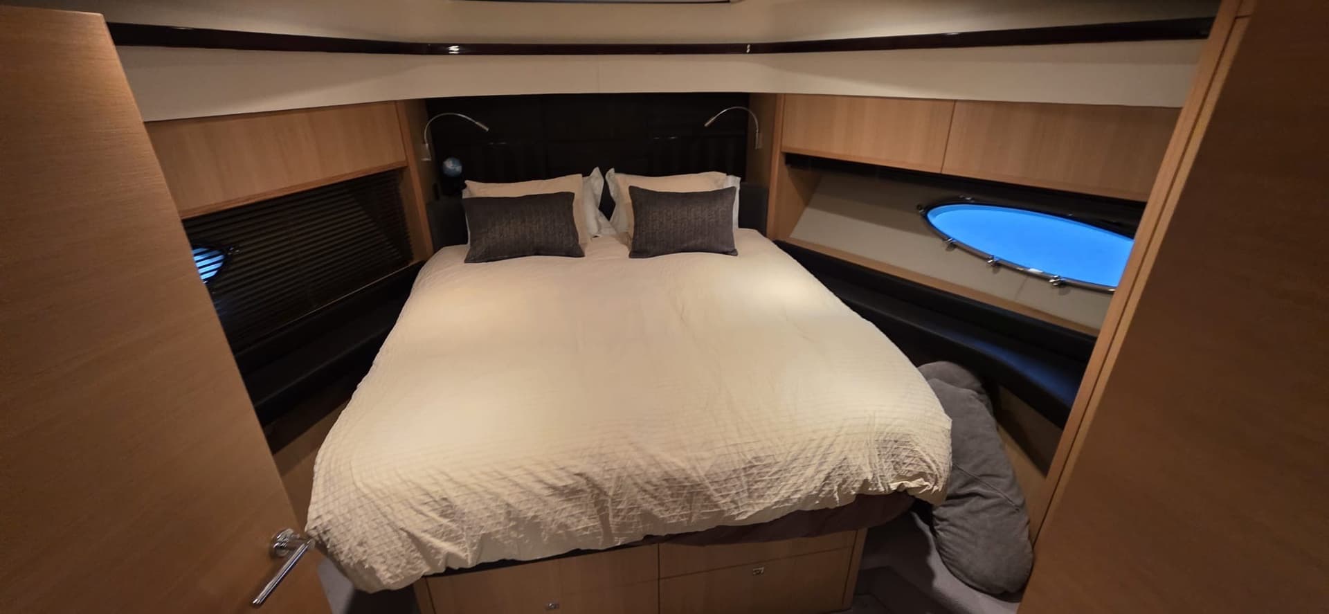 Princess Yachts V 72 gebraucht - Hauptbild 17