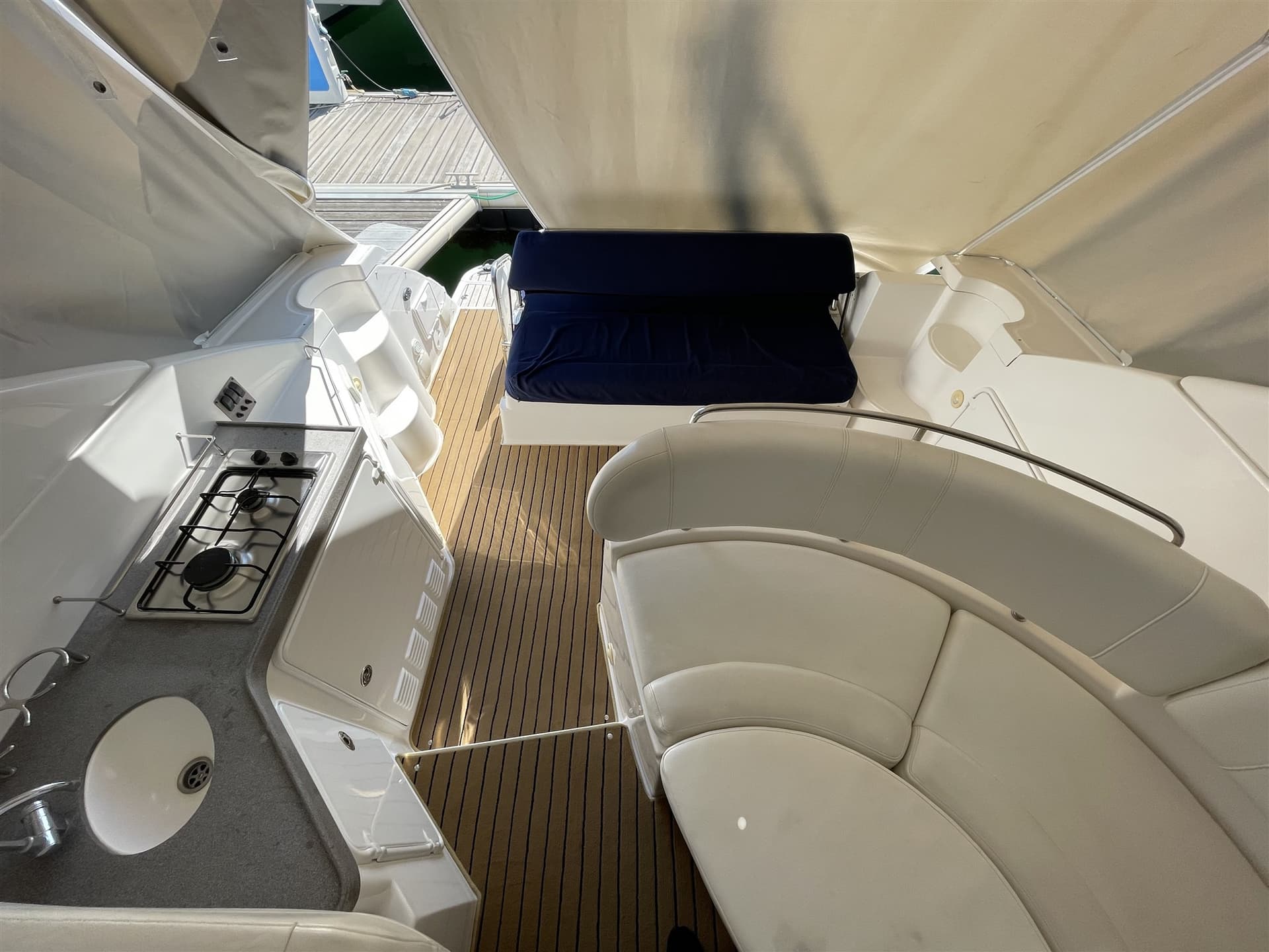 Regal Marine 3760 usato - dettaglio 2