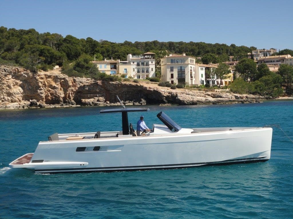 Fjord 40 Open - Main View Fjord 40 Open - Main View