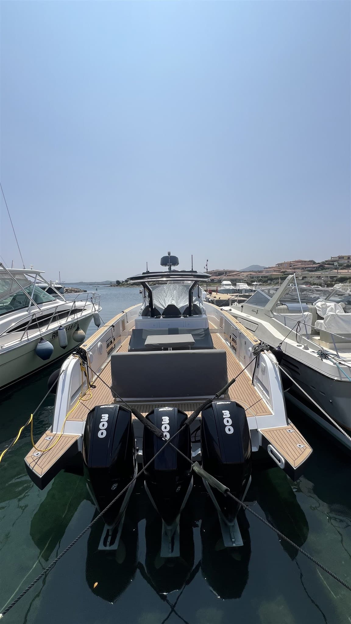 Pardo Yachts 38 - Interior View Pardo Yachts 38 - Interior View