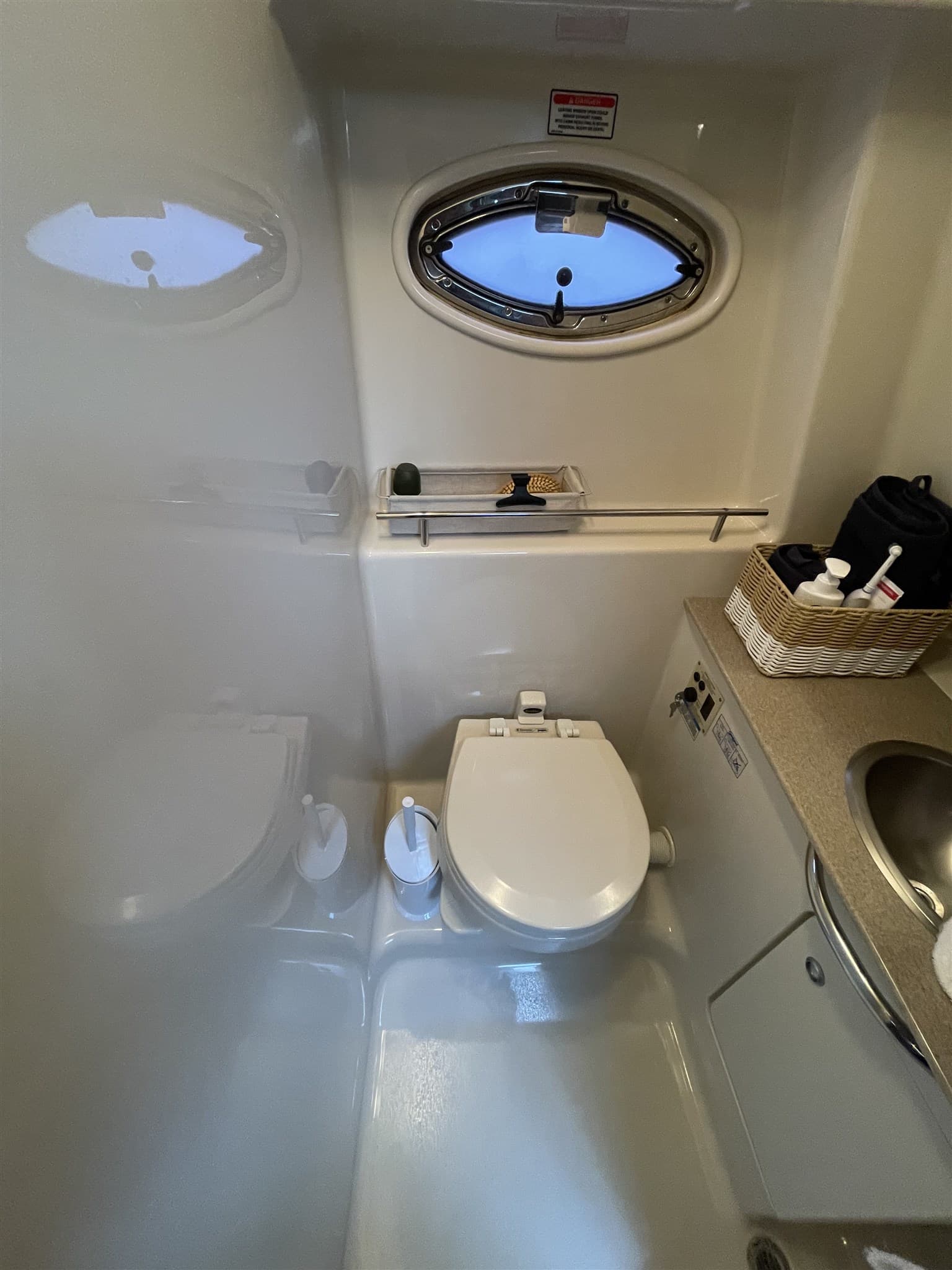 Sea Ray 325 Sundancer usato - foto hero 7