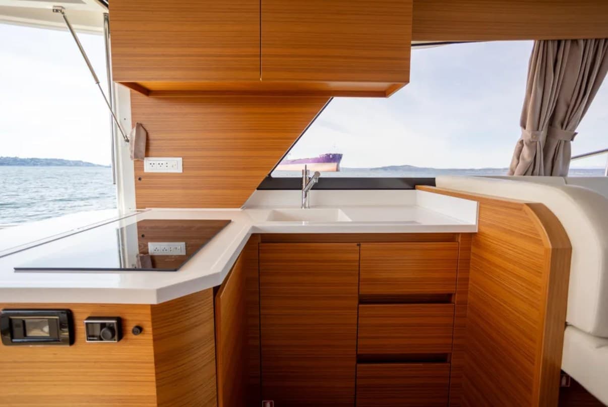 Greenline Yachts 39 used - hero image 7