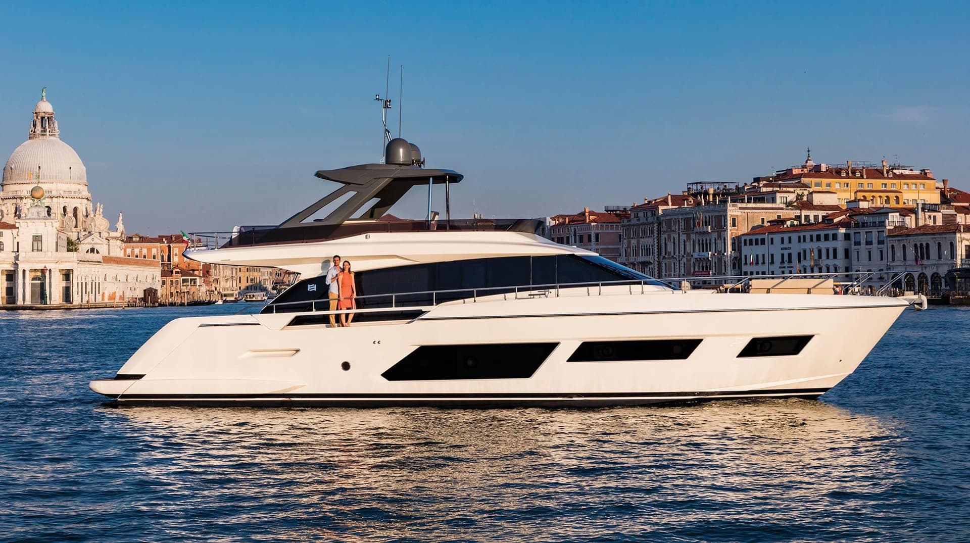 Ferretti Yachts 670 usato - dettaglio 1
