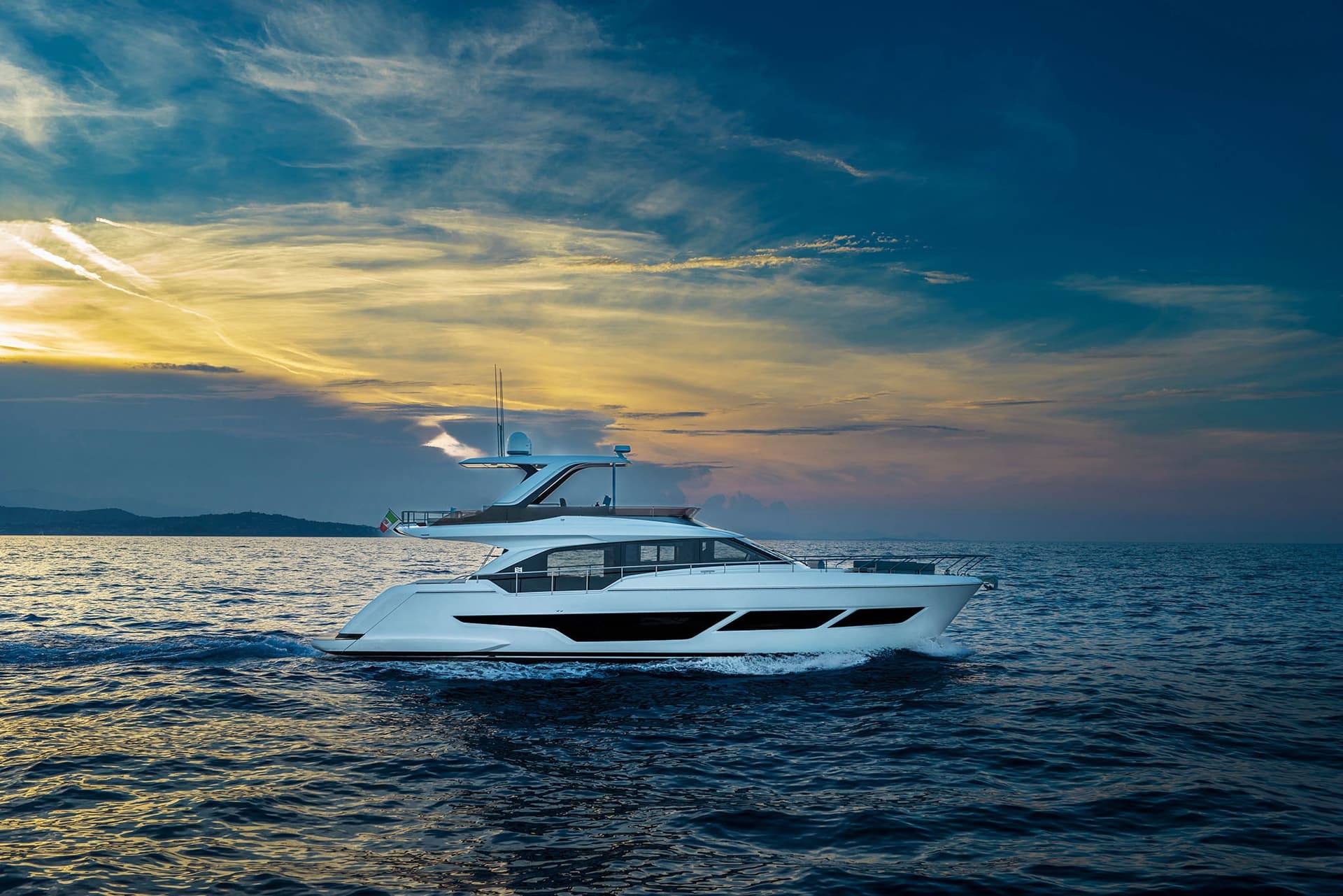 Ferretti Yachts 670 usato - dettaglio 1