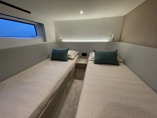 Azimut 53 Flybridge 2023 usato - foto hero 14