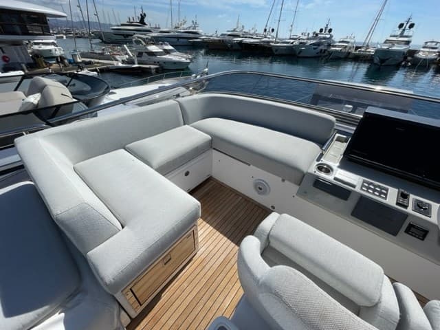 Azimut S7 M/Y 2020 usato - foto hero 19