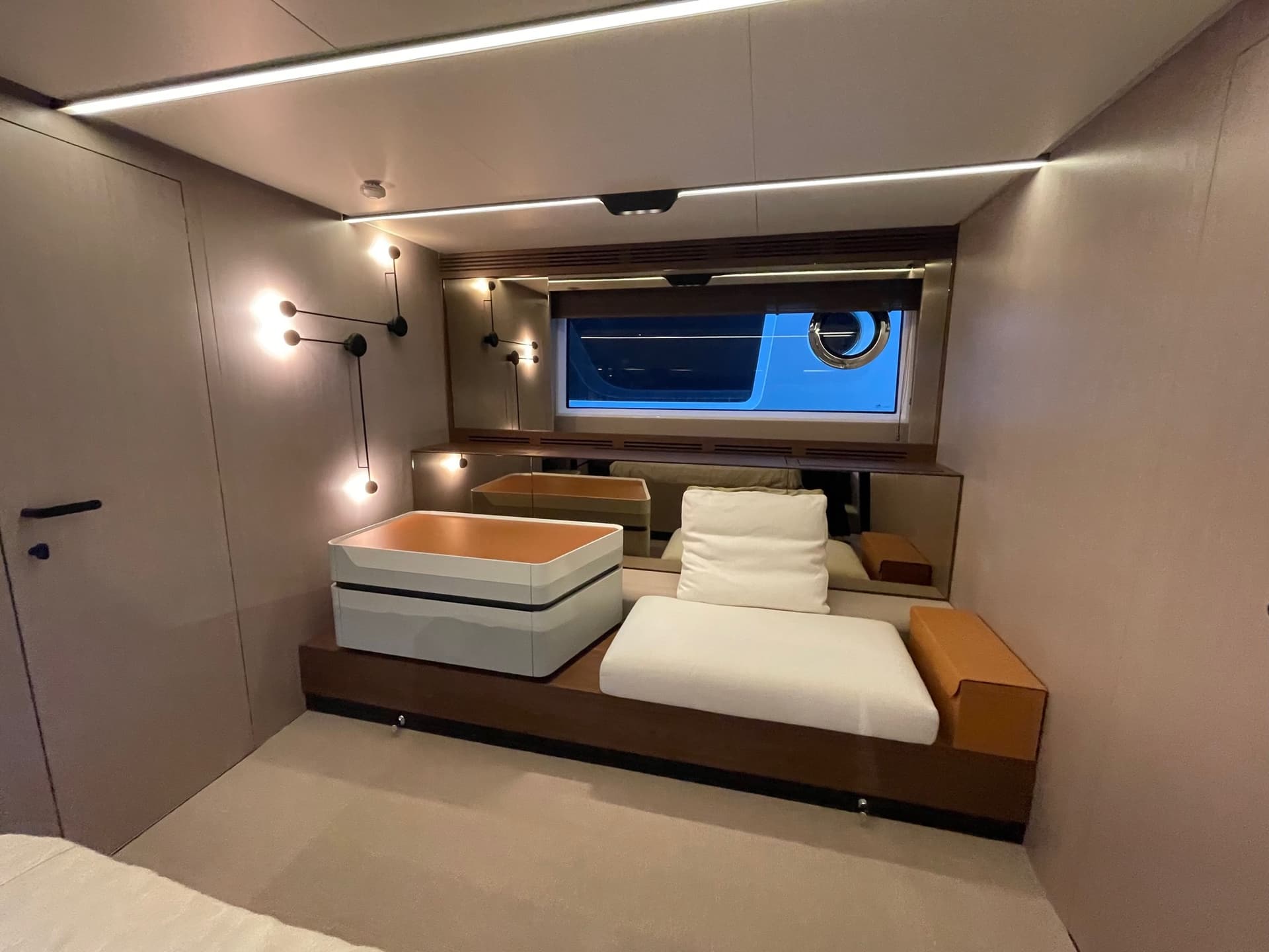 Azimut S7 M/Y 2023 usato - foto hero 14