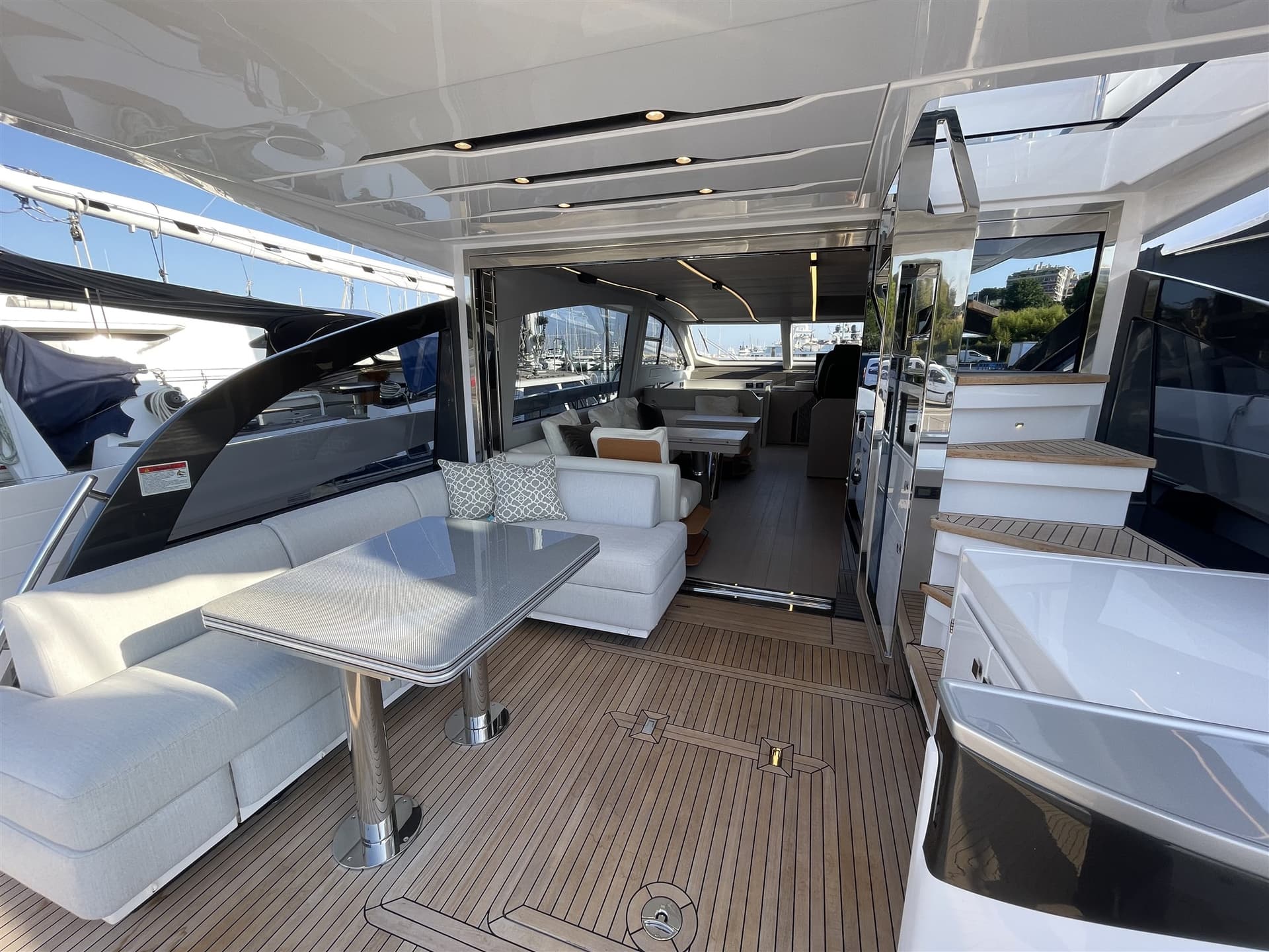 Azimut S7 M/Y 2023 usato - foto hero 7