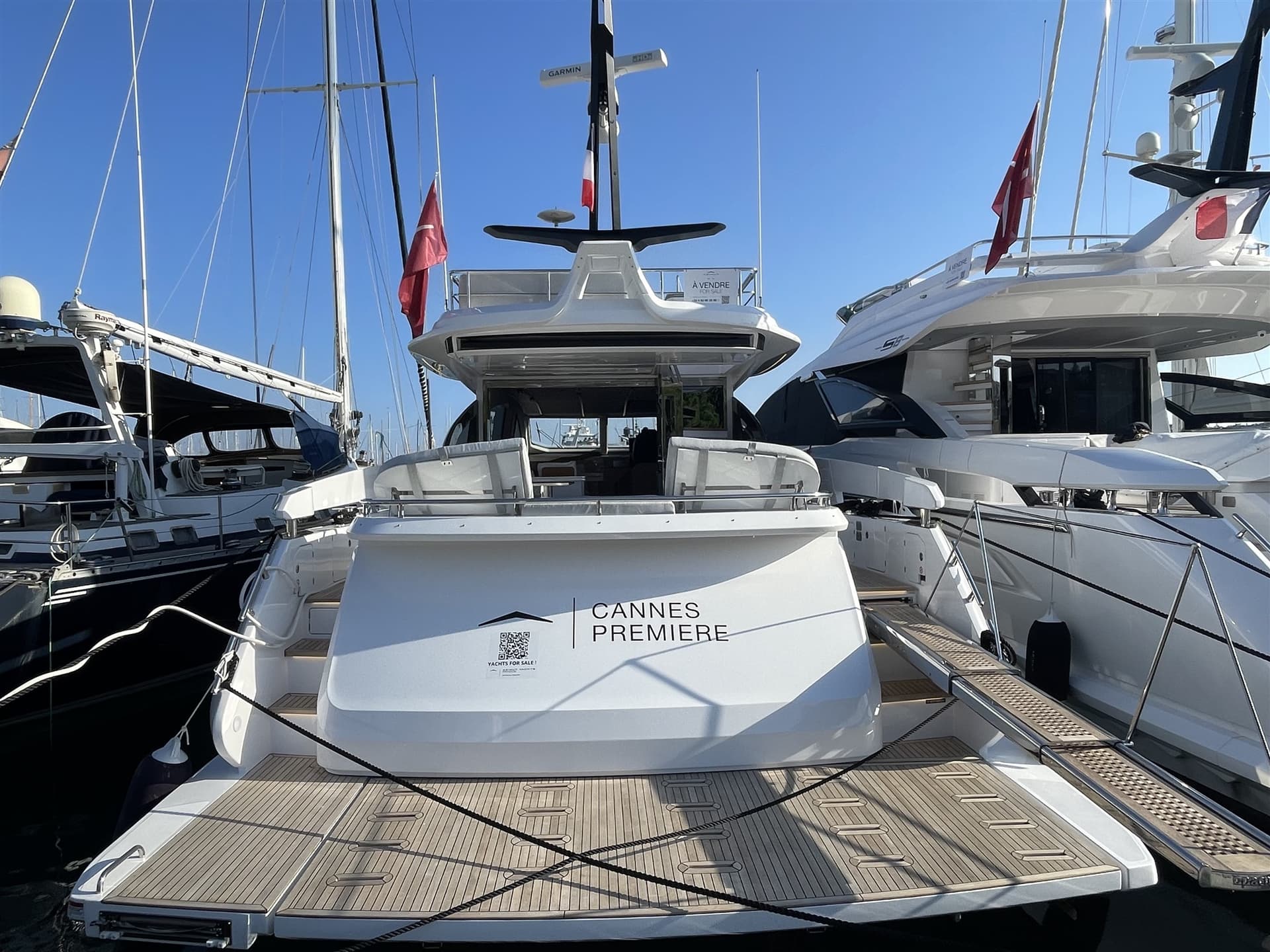 Azimut S7 M/Y 2023 - Interior View Azimut S7 M/Y 2023 - Interior View