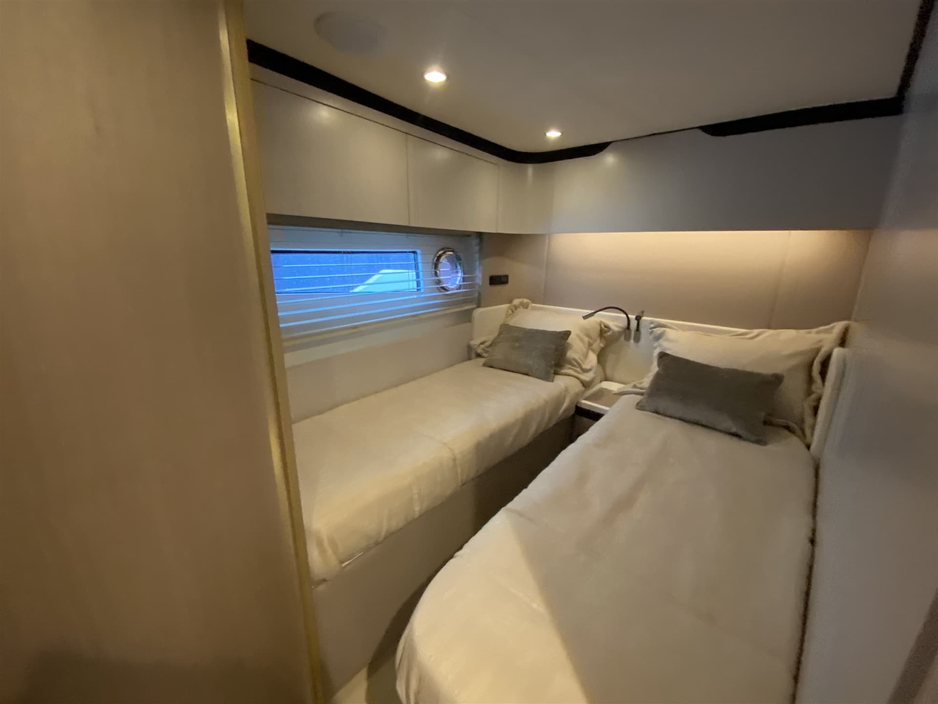 Azimut 60 Flybridge 2023 usato - foto hero 13