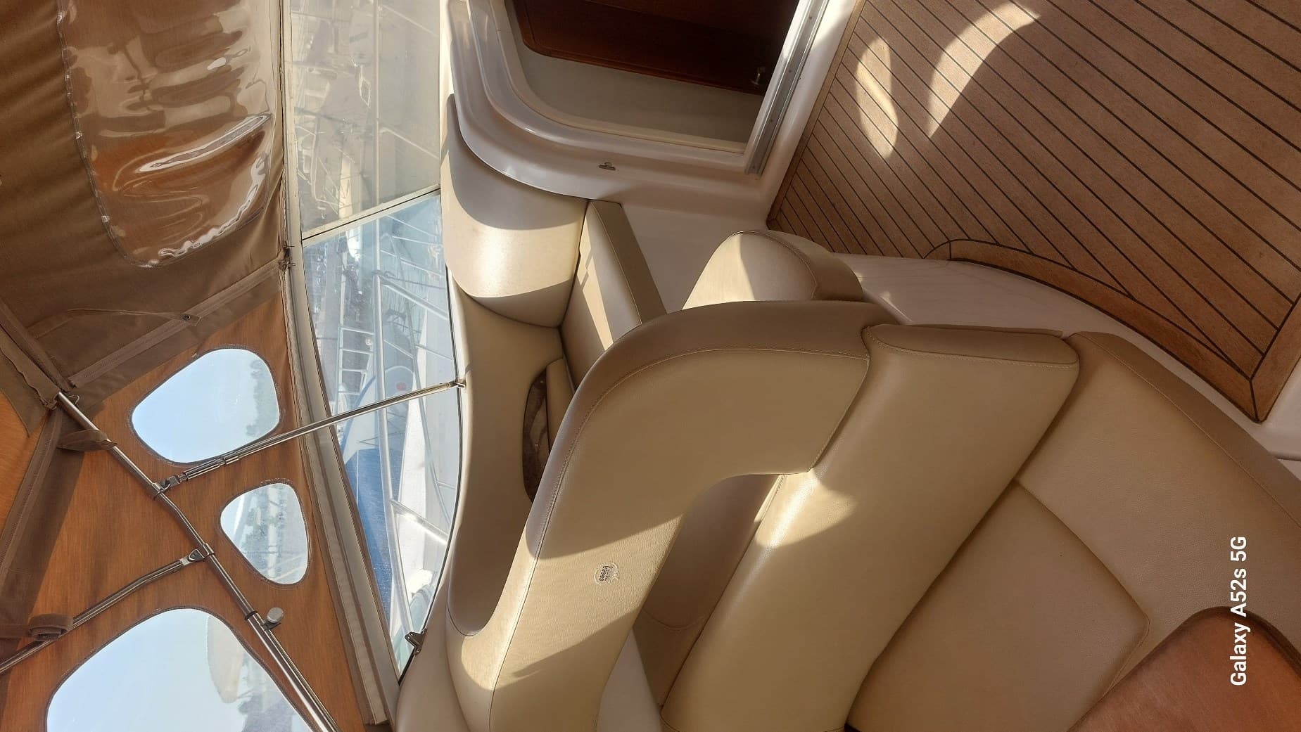 Sessa Marine Oyster 35 used - detail 4