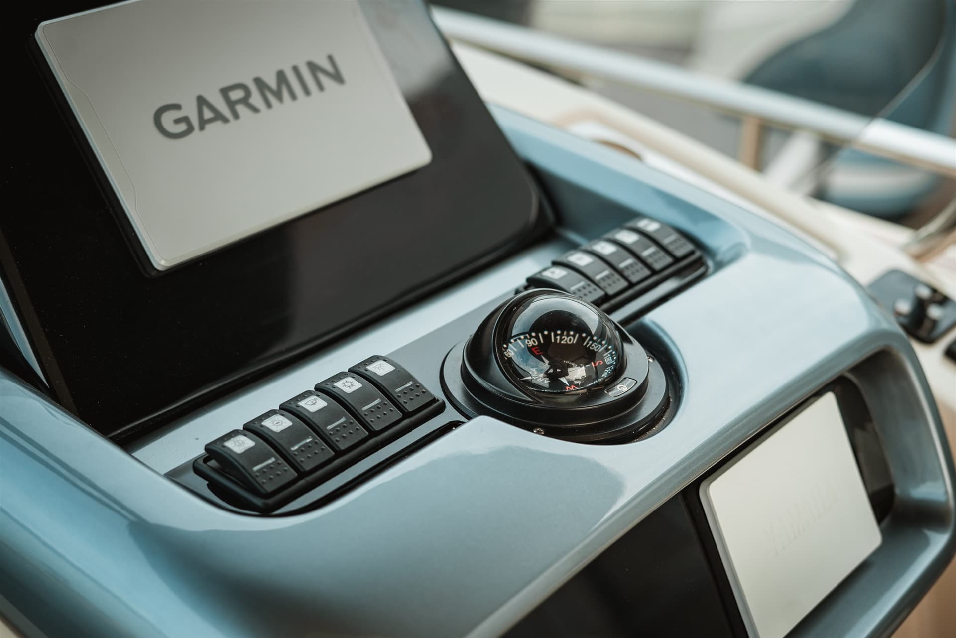 Invictus Gt280s used - detail 4