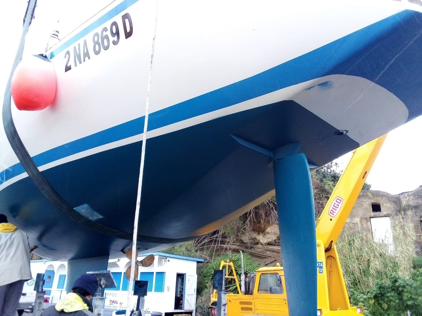 Almarine Starring 42 - Deck View Almarine Starring 42 - Deck View