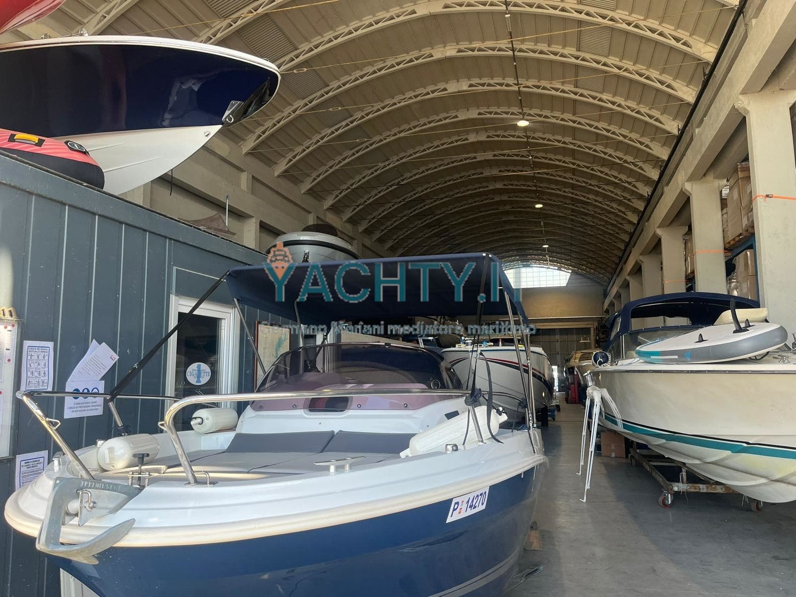 Jeanneau Cap Camarat 5.5 Wa Serie 2 - Deck View Jeanneau Cap Camarat 5.5 Wa Serie 2 - Deck View