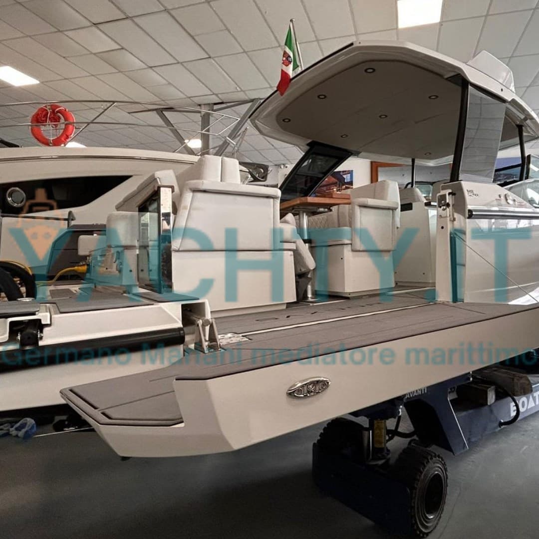 Saxdor 320 Gto - Detail View 1 Saxdor 320 Gto - Detail View 1