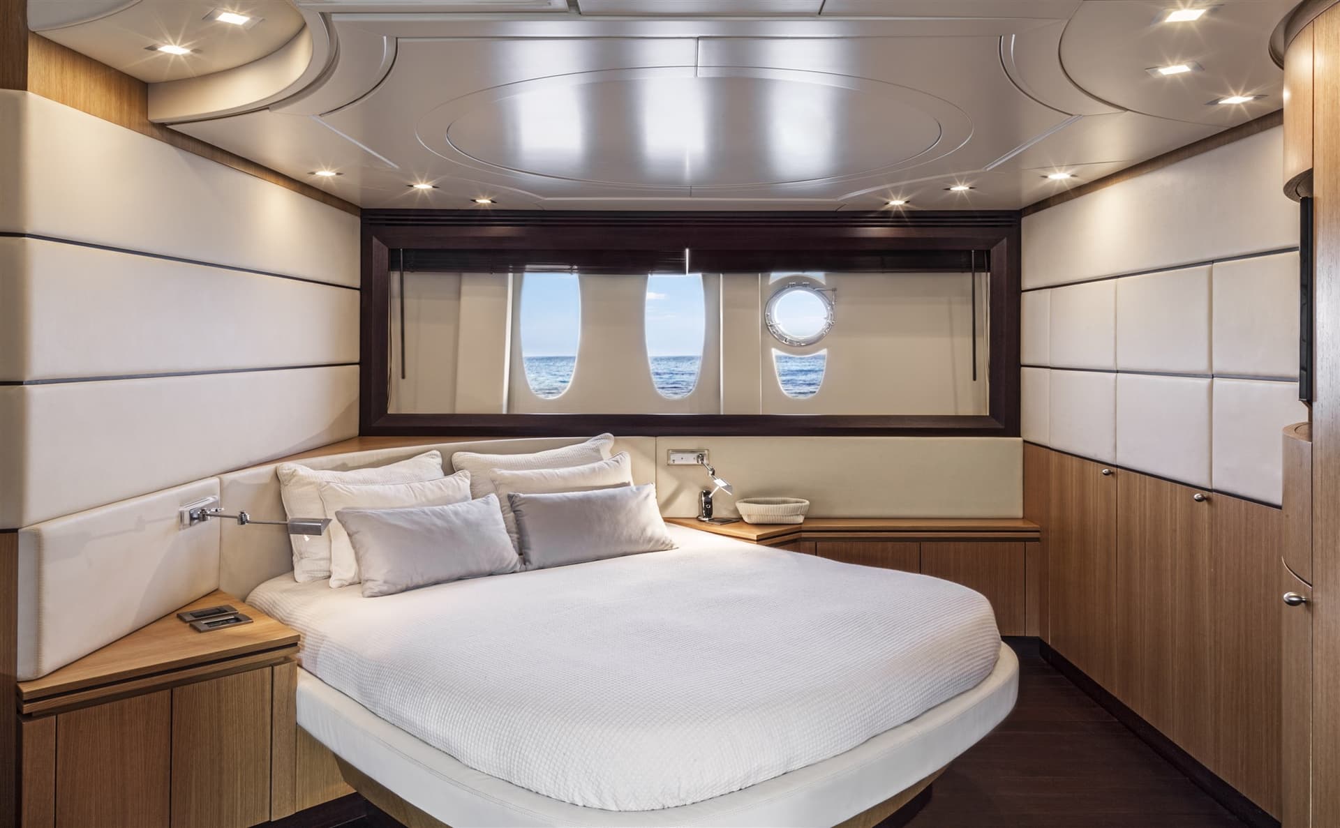 Alfamarine M/Y Cornelia used - hero image 13