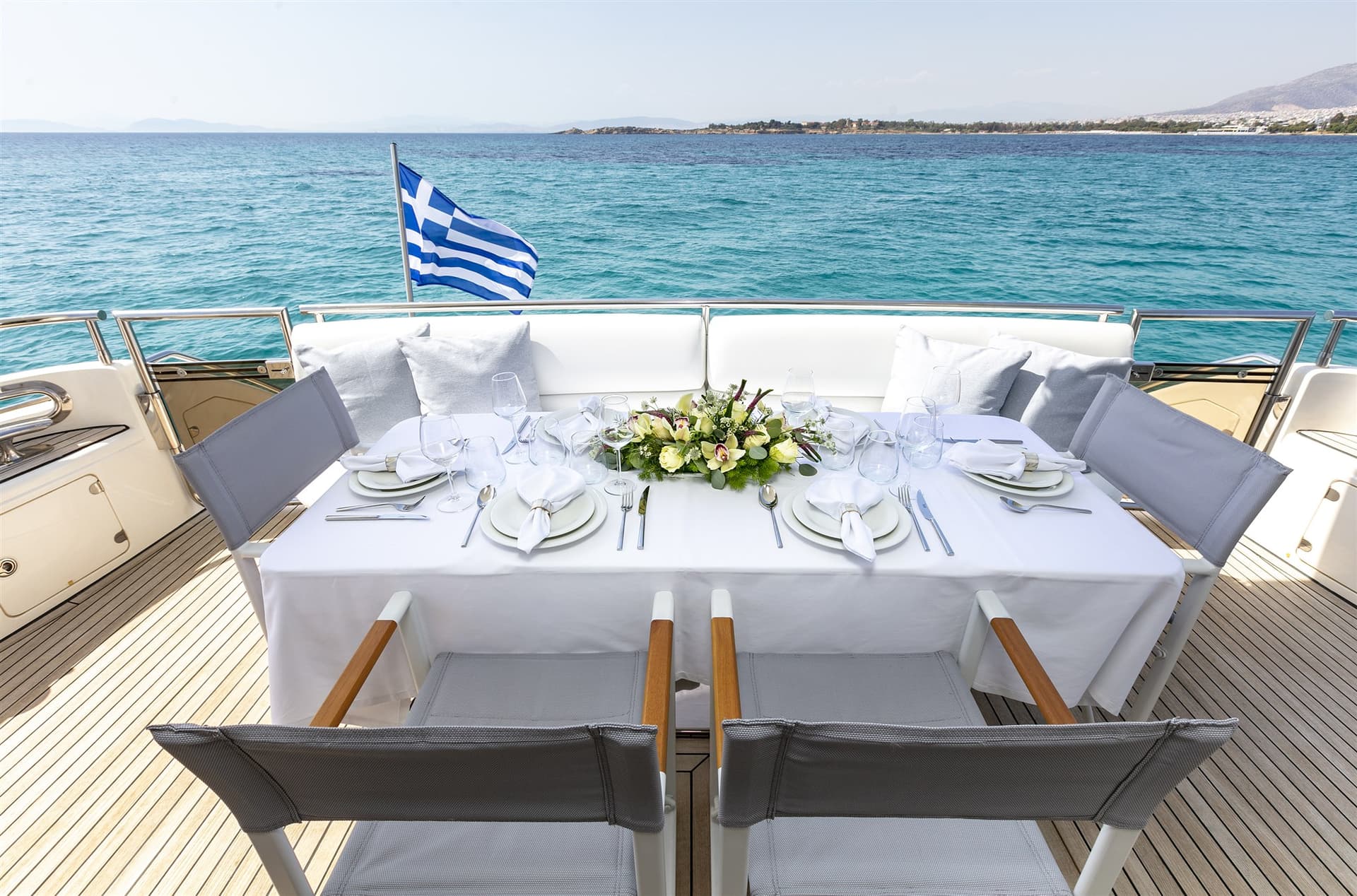 Princess Yachts Azure - Main View Princess Yachts Azure - Main View