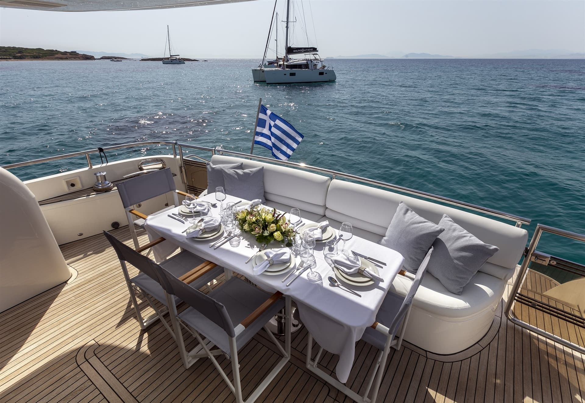 Princess Yachts Azure - Deck View Princess Yachts Azure - Deck View