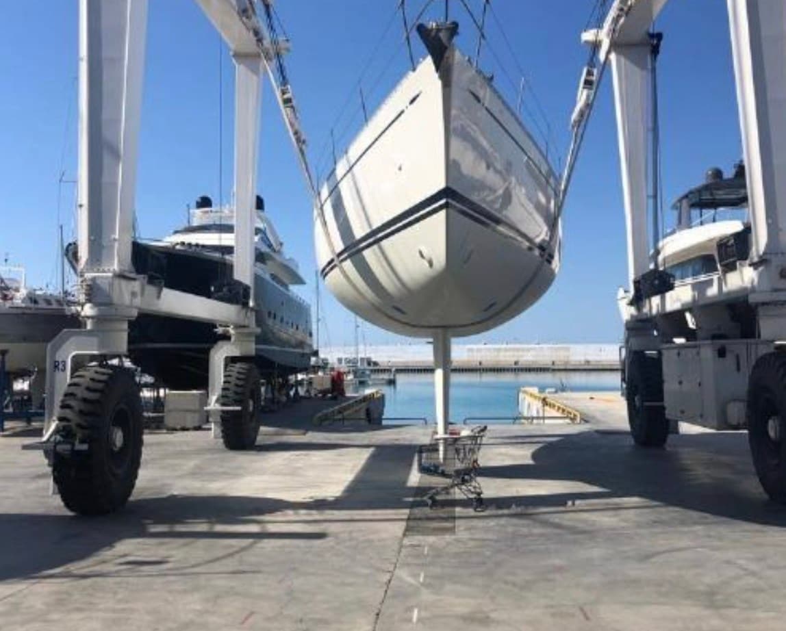 Nautor Swan Swan 53-039 Alba Blu - Interior View Nautor Swan Swan 53-039 Alba Blu - Interior View