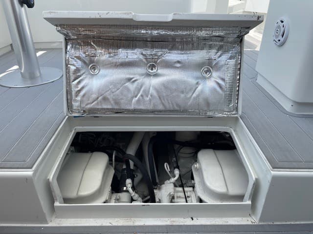 Magnum Marine MAGNUM 35 Hard Top gebraucht - Hauptbild 19