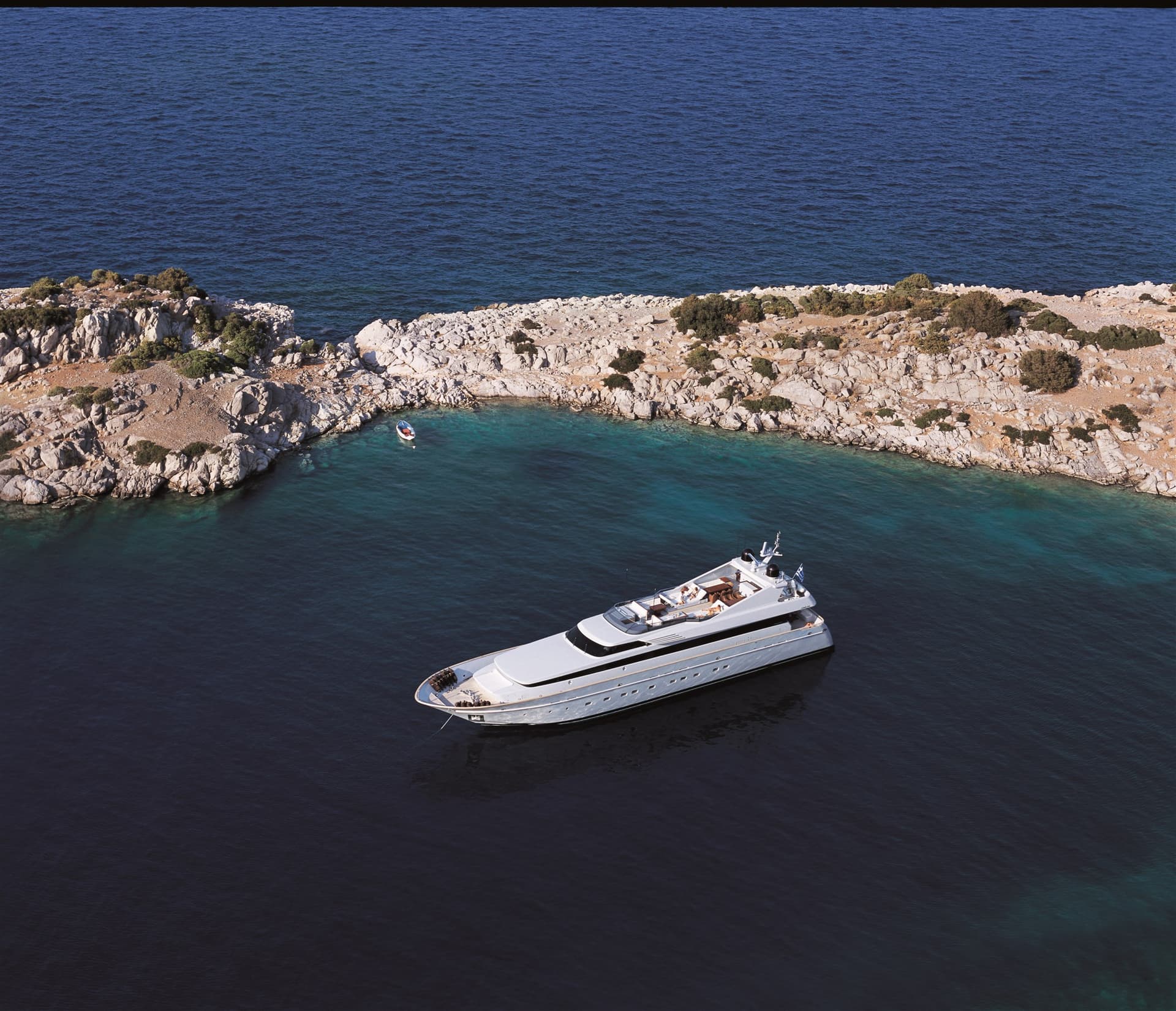 Cantieri di Pisa M/Y Kintaro - Detail View 1 Cantieri di Pisa M/Y Kintaro - Detail View 1