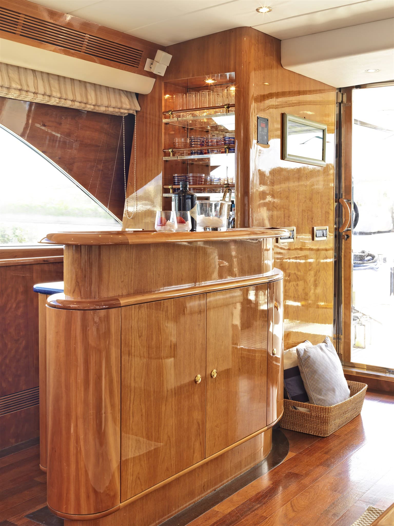 Guy Couach M/Y Atalanti usato - foto hero 15