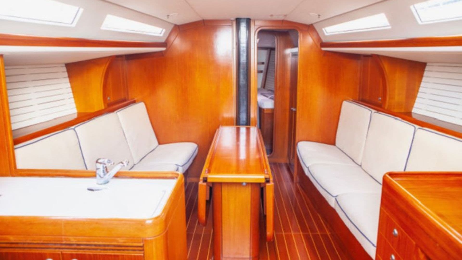 Nautor Swan Swan 45-041 Yakima - Interior View Nautor Swan Swan 45-041 Yakima - Interior View