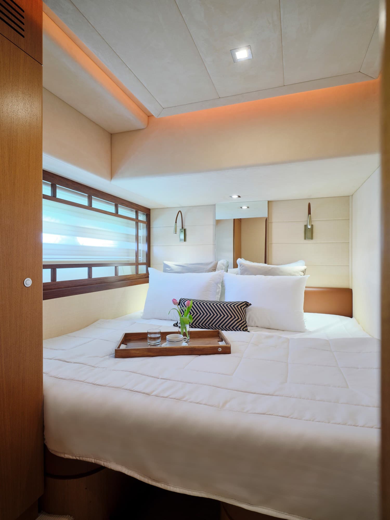 Ferretti Yachts M/Y Golden Yacht used - detail 4