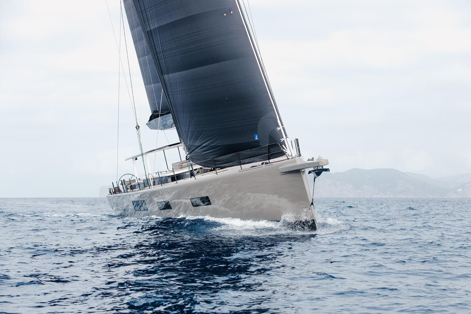 YYachts Y9 - Interior View YYachts Y9 - Interior View