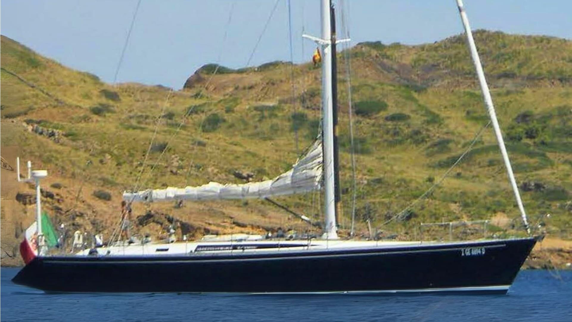 Southern Wind 72 Blue Wing - Detail View 1 Southern Wind 72 Blue Wing - Detail View 1