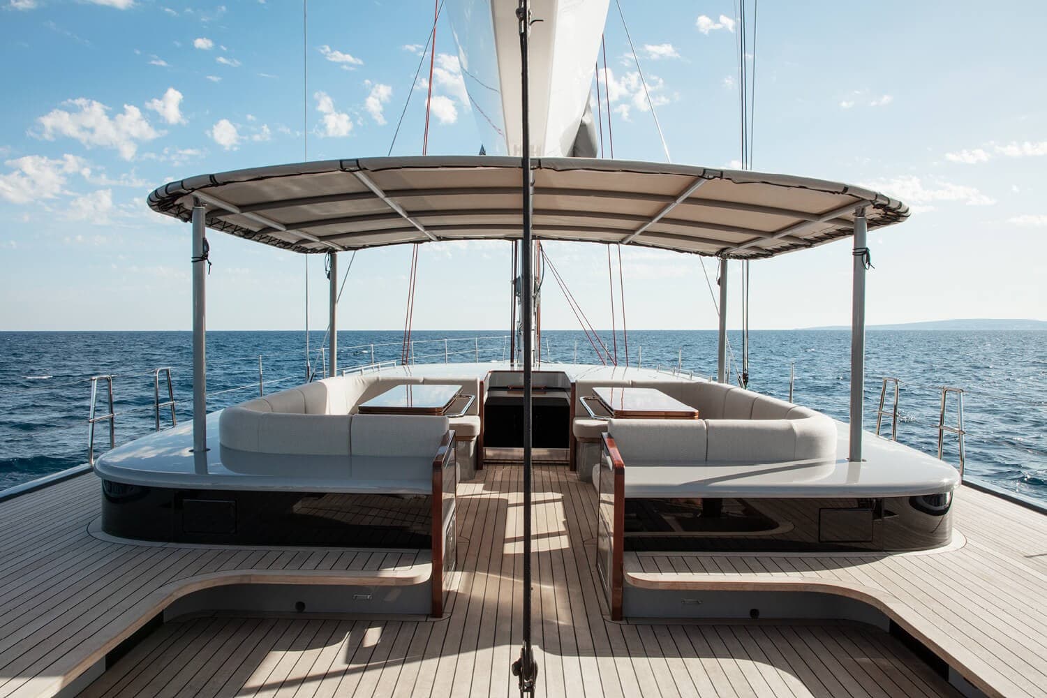 YYachts Y8 used - hero image 4
