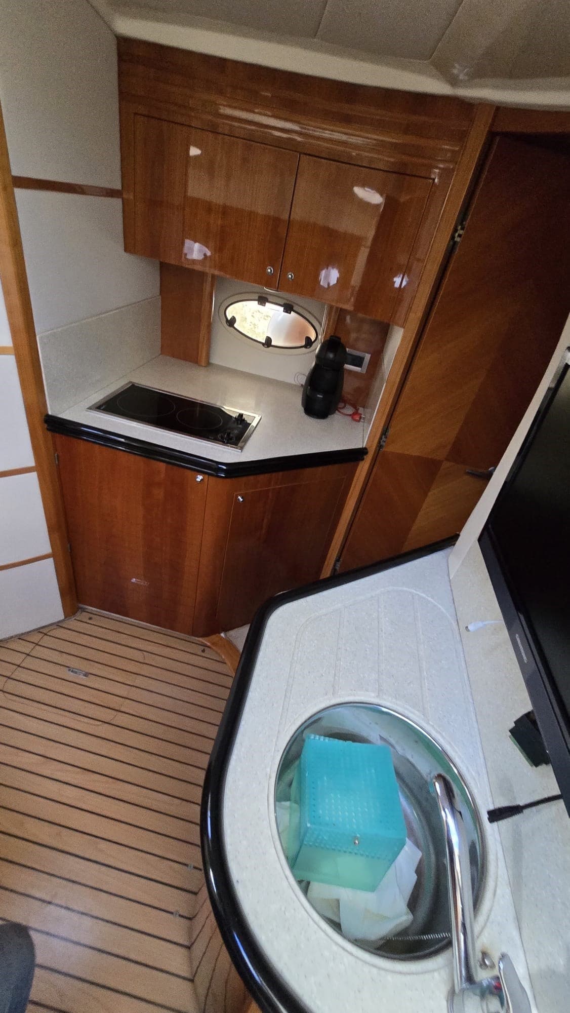 Elan Marine ELAN 35 POWER usato - foto hero 21