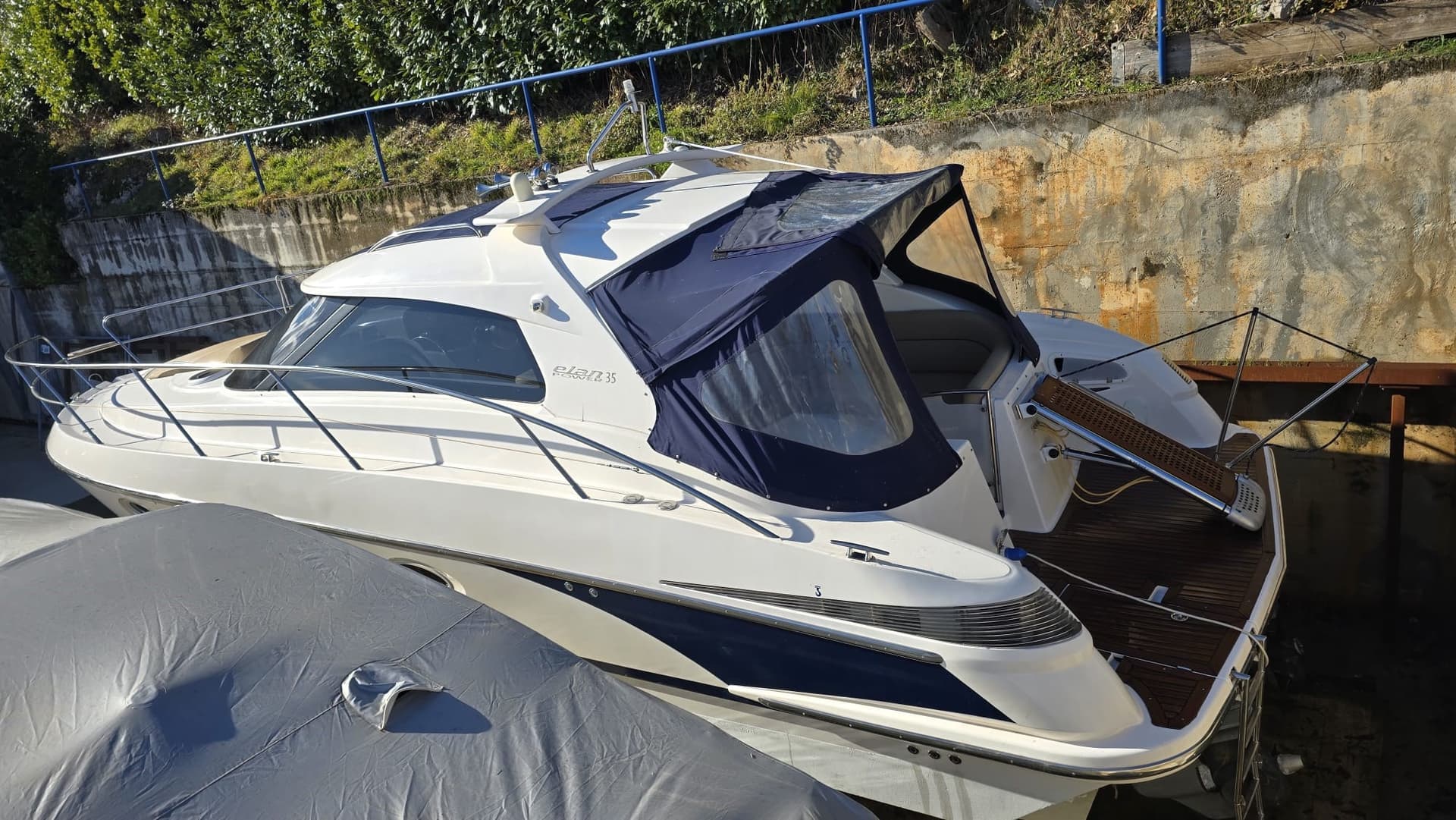 Elan Marine ELAN 35 POWER usato - foto hero 6