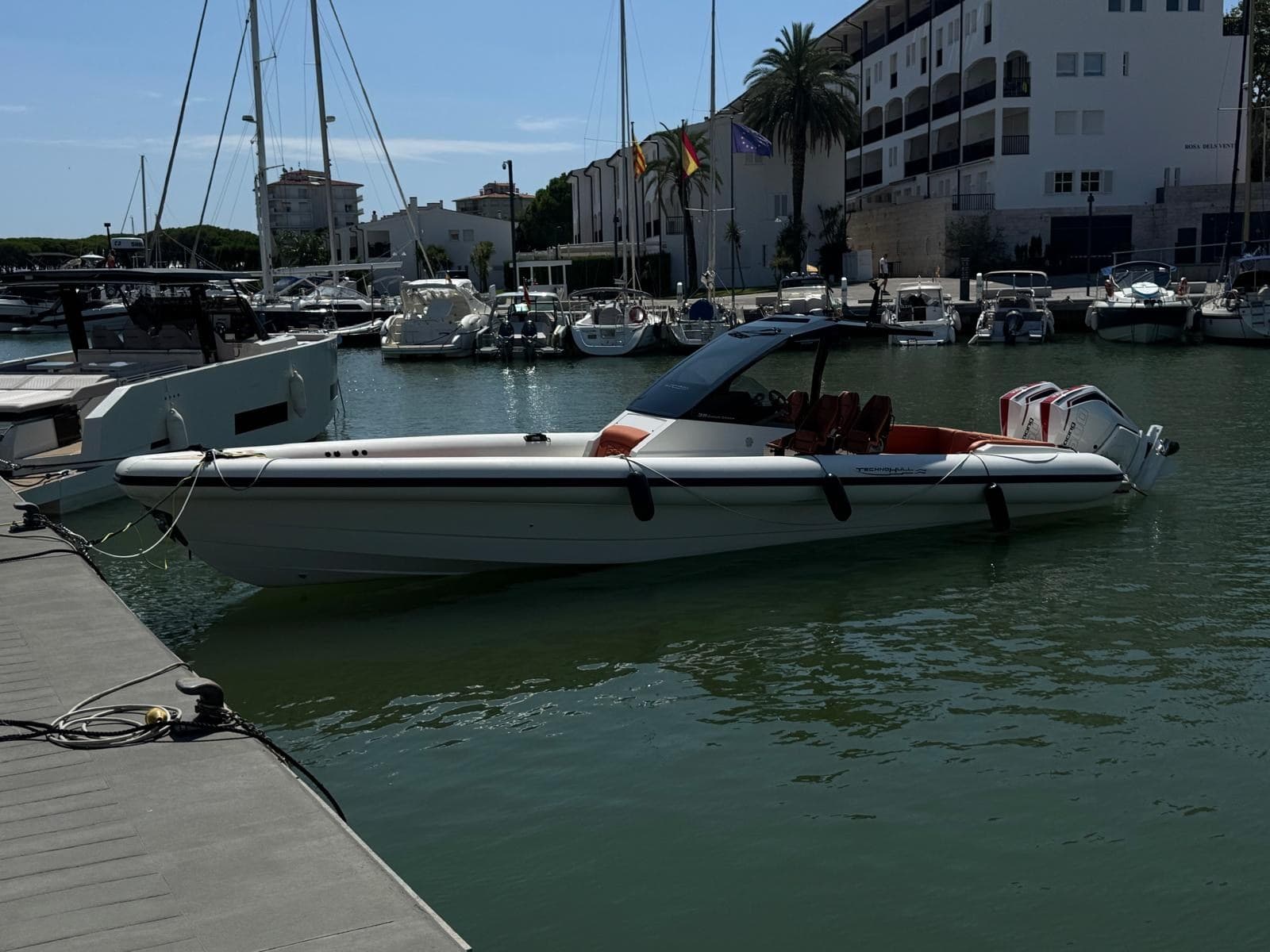 Technohull 38 Grand Sport usato - dettaglio 2