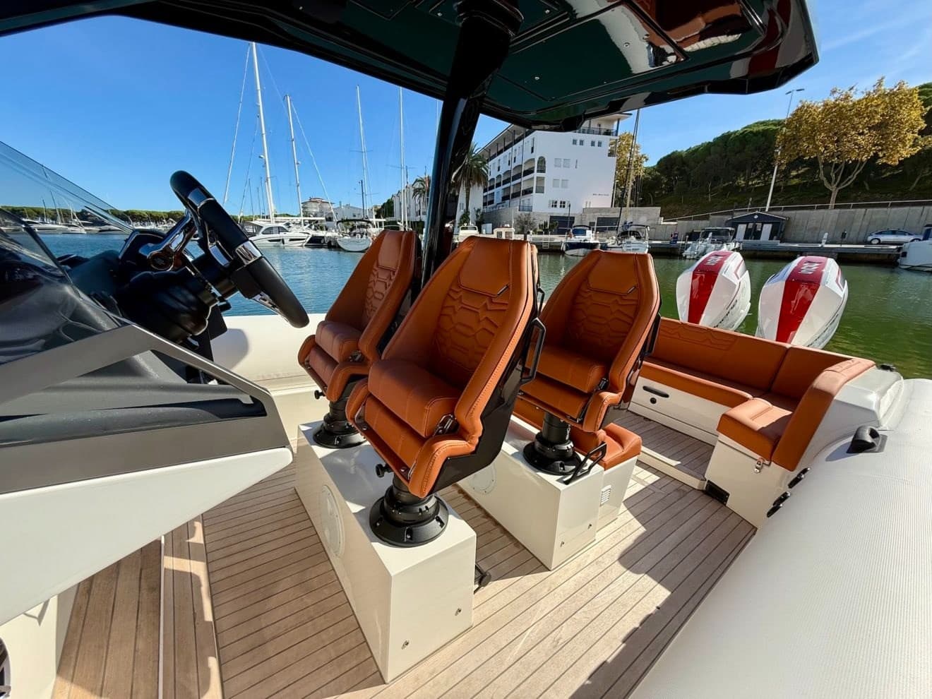 Technohull 38 Grand Sport usato - foto hero 16