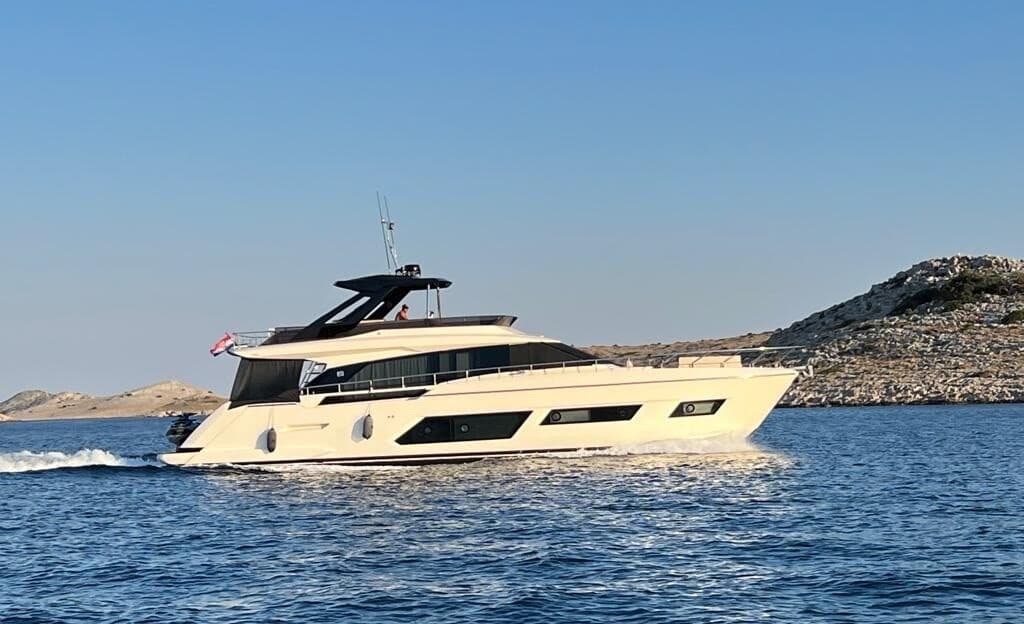 Ferretti Yachts 670 usato - dettaglio 2