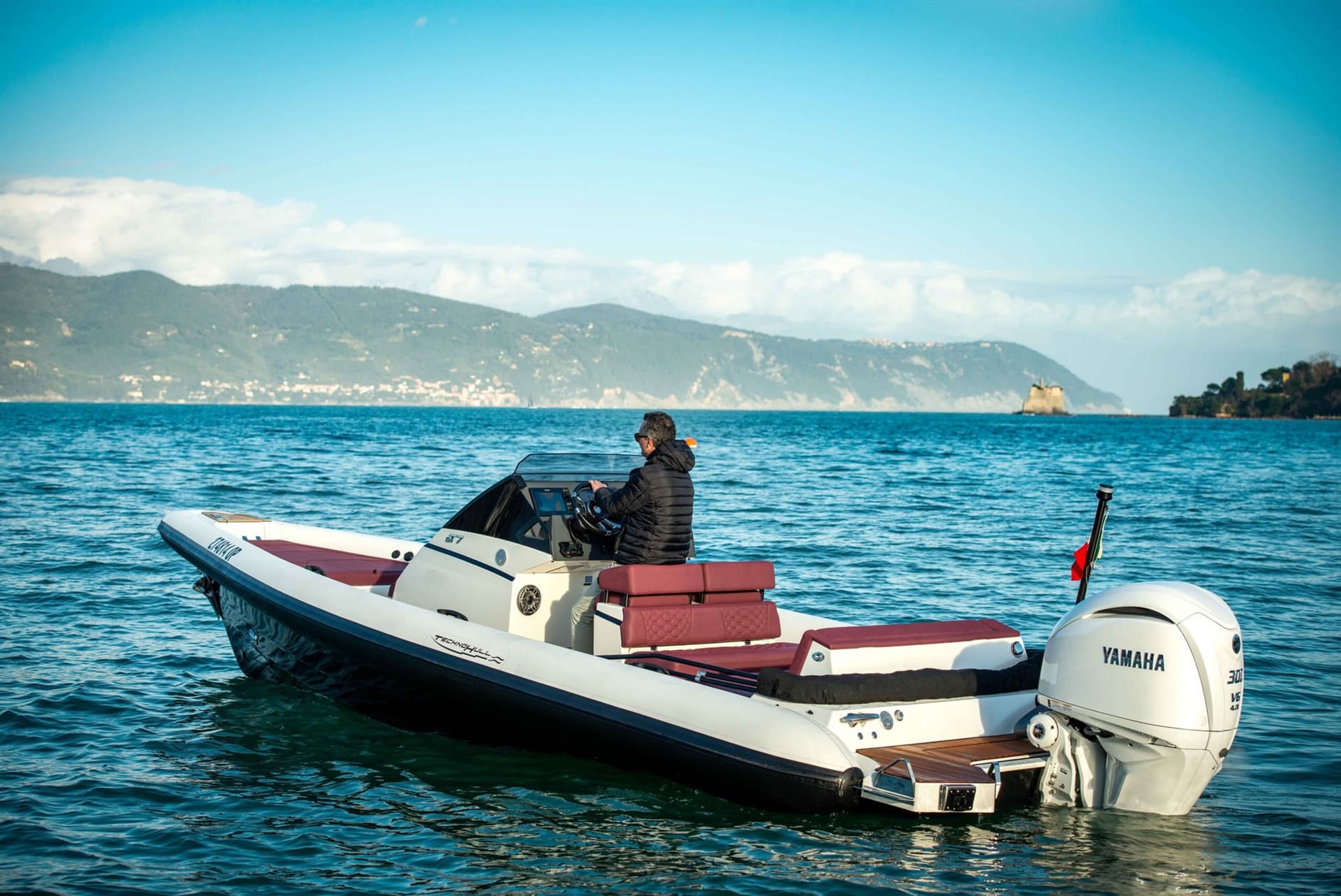 Technohull Gt7 usato - dettaglio 2