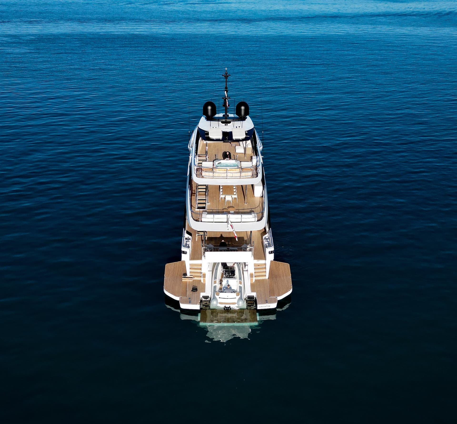 Custom Line Navetta 38 usato - foto hero 6